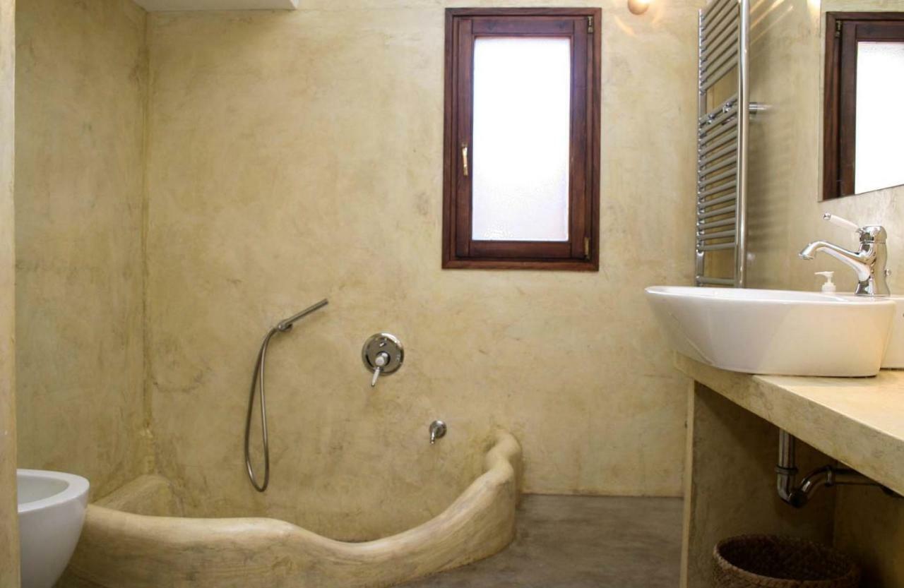Dammuso Favarelle Da Caty Apartment Scauri  Luaran gambar